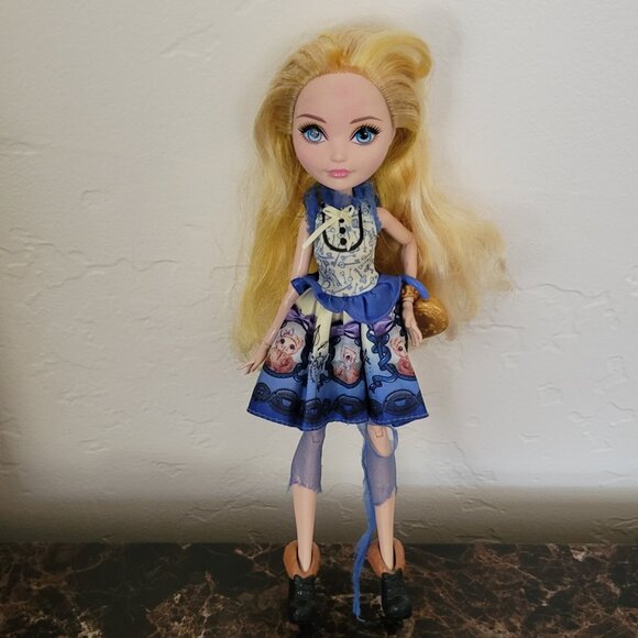 Ever After High Blondie Locks Original Doll - Picture 1 of 4